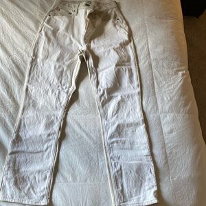 Abercrombie & Fitch Slim Straight Ultra High Rise Curve Love White Jean/Leather